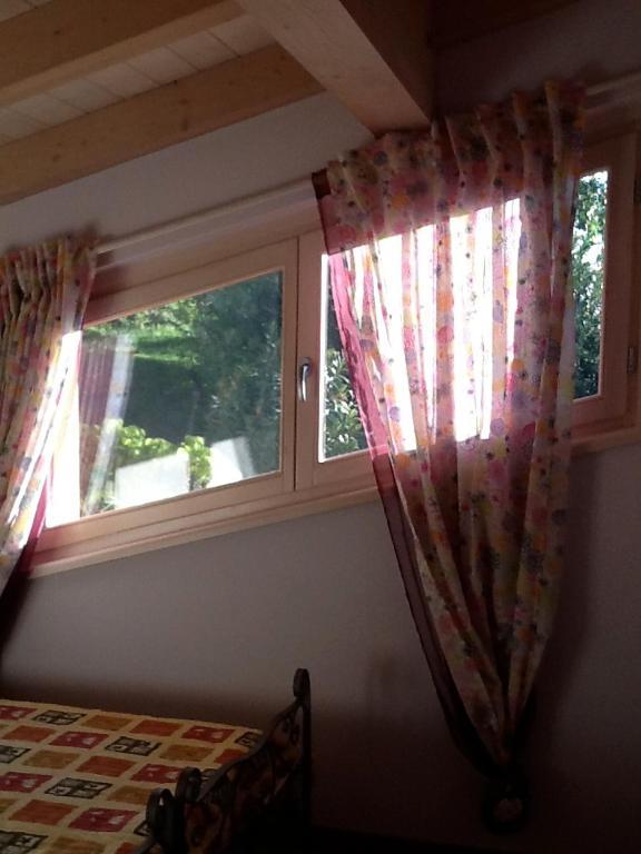 Villa Susina Casa Vacanze Toscolano Maderno Cameră foto